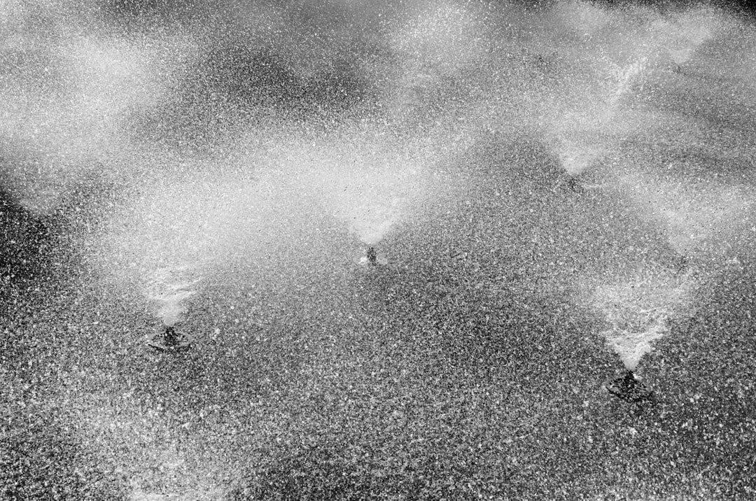 Photo lawn sprinkler